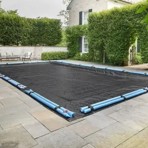 Doheny’s 5 Year Mesh Winter Cover for 24×44 ft Rectangular Pools with 16 Water Bags