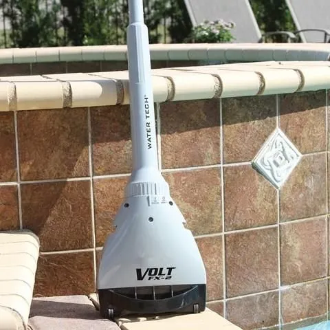 Water Tech Volt FX-2 Pool & Spa Hand Vacuum